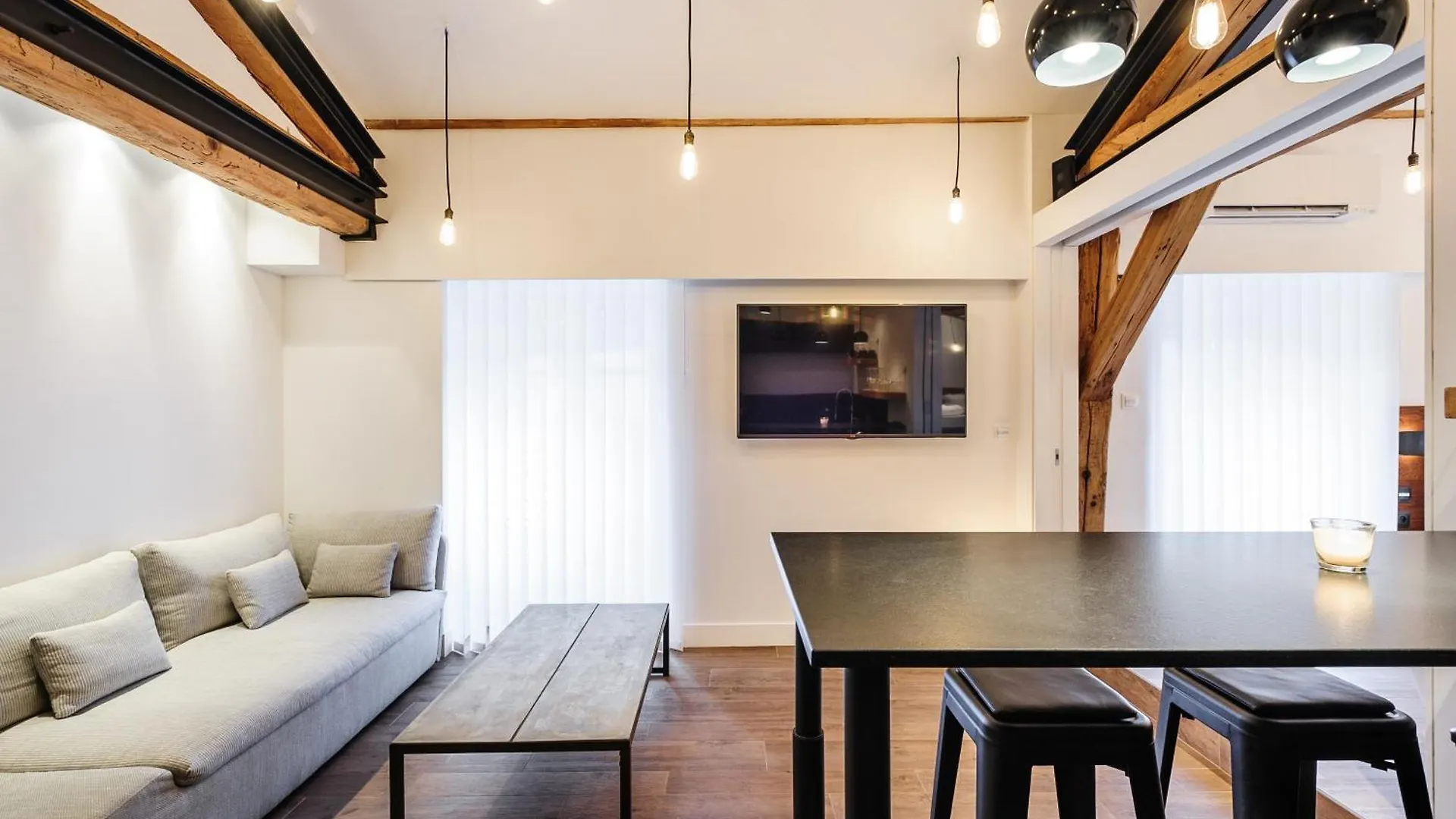 Mohom - Berges Du Rhone Apartment Lyon